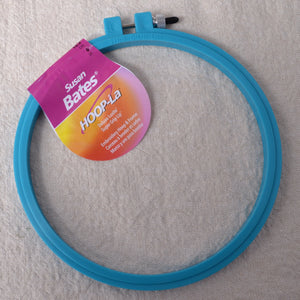 Embroidery Hoop with "Grip-Lip", Blue