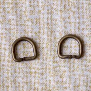 1/4" D-ring for sewing and crafting projects